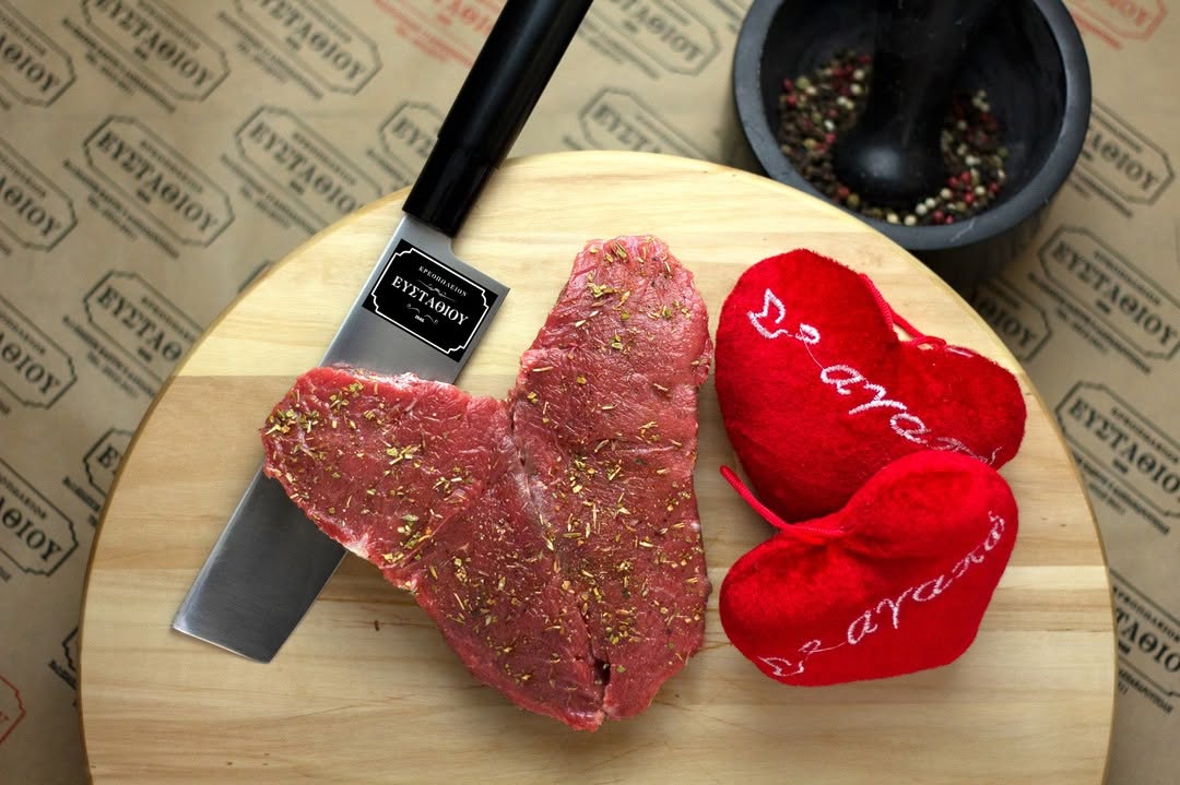 ΚΟΝΤΡΑ ΦΙΛΕΤΟ ΜΟΣΧΑΡΙ Καρυκεύματα θυμάρι δενδρολίβανο πάπρικα